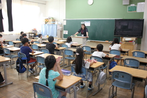 �ċG���E�����C�U